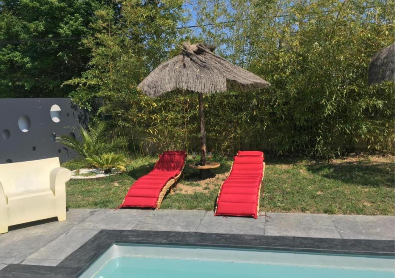 Les Logis Du Forgeron, Gites De Groupe Entre Loire & Vignes Saint-Jean-des-Mauvrets Exterior foto